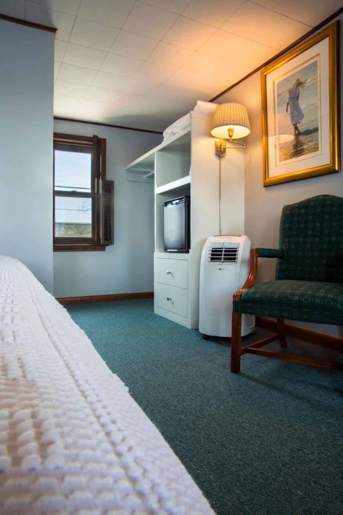Bearskin Neck Motor Lodge Рокпорт Екстериор снимка